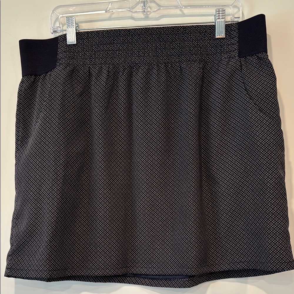 Elastic Waist Skirt